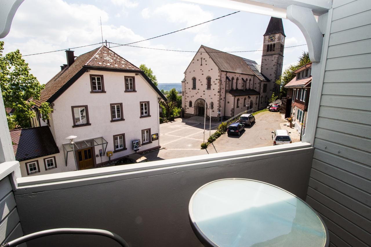Landgasthof Alpenblick An Der Wutachschlucht Suedschwarzwald Лёффинген Экстерьер фото